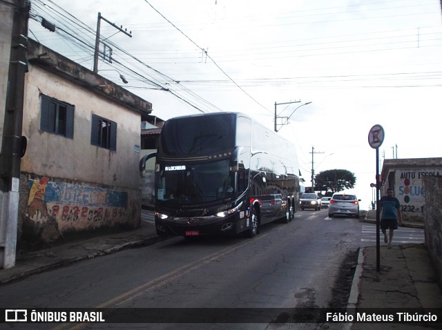 Locabus Locação e Transportes 1802 na cidade de Três Corações, Minas Gerais, Brasil, por Fábio Mateus Tibúrcio. ID da foto: 10061252.