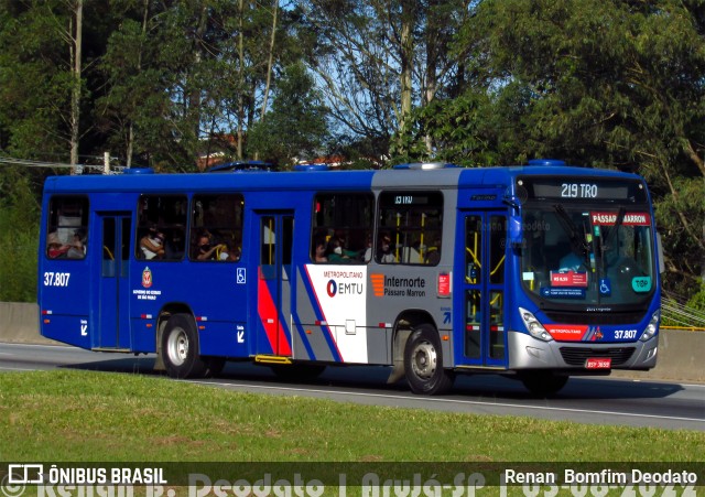 Empresa de Ônibus Pássaro Marron 37.807 na cidade de Arujá, São Paulo, Brasil, por Renan  Bomfim Deodato. ID da foto: 10064010.