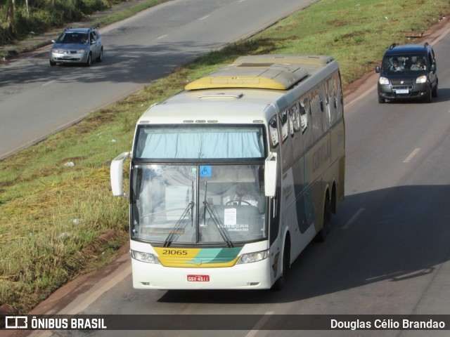 Empresa Gontijo de Transportes 21065 na cidade de Belo Horizonte, Minas Gerais, Brasil, por Douglas Célio Brandao. ID da foto: 10061751.