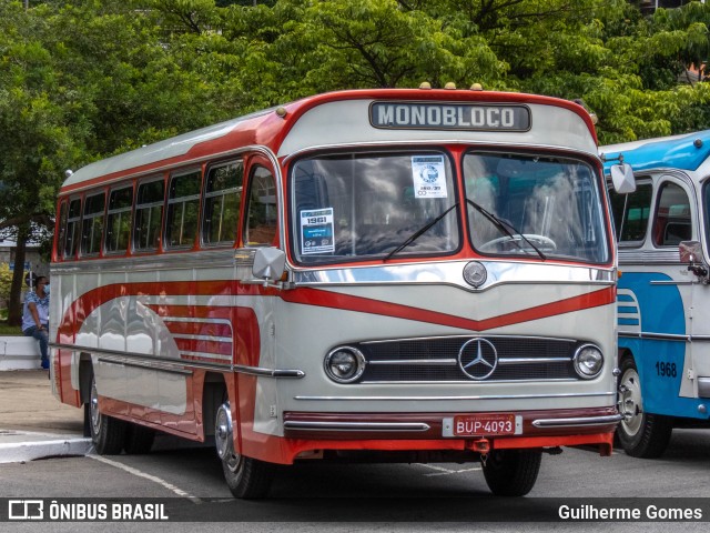 Mercedes-Benz MONOBLOCO O-321 na cidade de São Paulo, São Paulo, Brasil, por Guilherme Gomes. Número da foto: #10072209.