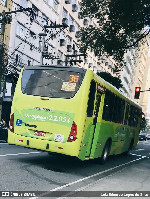 Santo Antônio Transportes Niterói 2.2.054 na cidade de Niterói, Rio de Janeiro, Brasil, por Luiz Eduardo Lopes da Silva. Número da foto: #10071072.