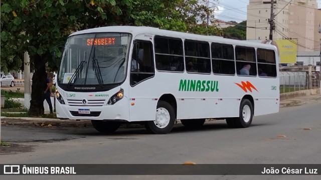 MinasSul - Minastur - Viação Minas Tour 020 na cidade de Oliveira, Minas Gerais, Brasil, por João César Luz. Número da foto: #10071256.