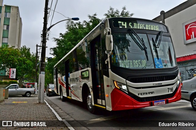 Viação Fervima 716 na cidade de Taboão da Serra, São Paulo, Brasil, por Eduardo Ribeiro. ID da foto: 10074185.