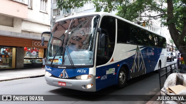 Locabus Locação e Transportes 1676 na cidade de Porto Alegre, Rio Grande do Sul, Brasil, por JULIO SILVA. ID da foto: 10076261.