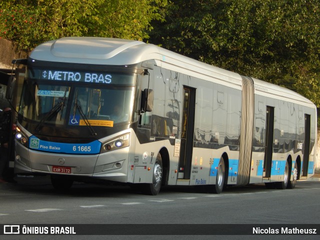 Viação Grajaú S.A. 6 1665 na cidade de São Paulo, São Paulo, Brasil, por Nicolas Matheusz. Número da foto: #10165993.