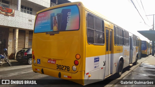 Plataforma Transportes 30278 na cidade de Salvador, Bahia, Brasil, por Gabriel Guimarães. Número da foto: #10167599.