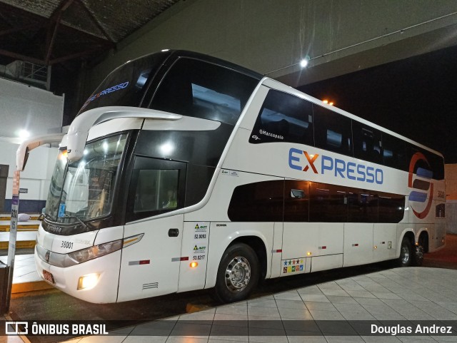 Expresso Transporte e Turismo Ltda. 38001 na cidade de Goiânia, Goiás, Brasil, por Douglas Andrez. ID da foto: 10167345.