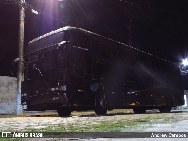 Ônibus Particulares 4035 na cidade de Pirapora, Minas Gerais, Brasil, por Andrew Campos. Número da foto: #10174516.