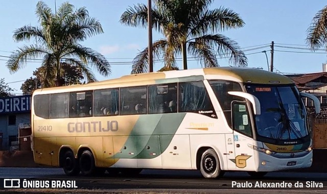 Empresa Gontijo de Transportes 21410 na cidade de Betim, Minas Gerais, Brasil, por Paulo Alexandre da Silva. ID da foto: 10173896.