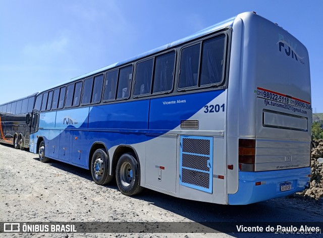 FJK Turismo 3201 na cidade de Aparecida, São Paulo, Brasil, por Vicente de Paulo Alves. ID da foto: 10172237.