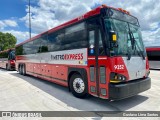 Ônibus Particulares 9352 na cidade de Chicago, Illinois, Estados Unidos, por Gustavo Lima Santos. Número da foto: #10176934.