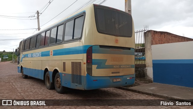 Viação Novo Horizonte 1100011 na cidade de Barra da Estiva, Bahia, Brasil, por Flávio  Santos. Número da foto: #10180433.