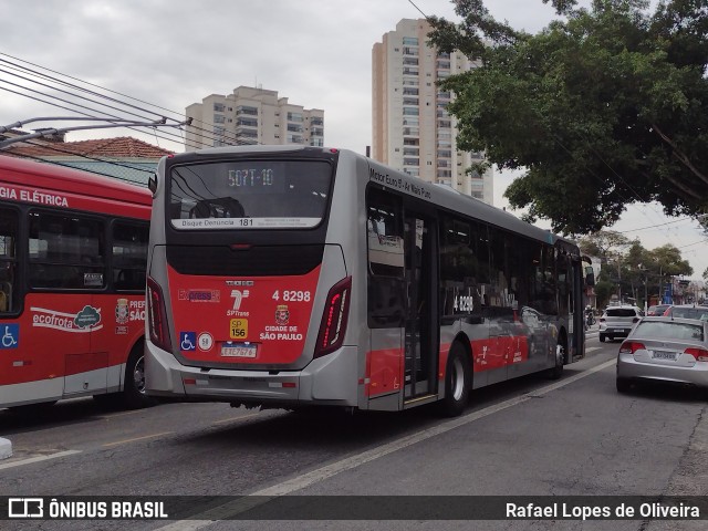 Express Transportes Urbanos Ltda 4 8298 na cidade de São Paulo, São Paulo, Brasil, por Rafael Lopes de Oliveira. ID da foto: 10178004.