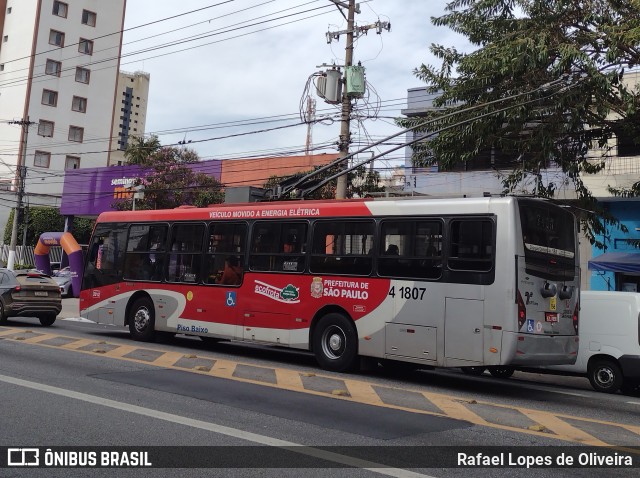 Himalaia Transportes > Ambiental Transportes Urbanos 4 1807 na cidade de São Paulo, São Paulo, Brasil, por Rafael Lopes de Oliveira. Número da foto: #10178110.