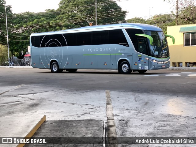 Viação Garcia 8145 na cidade de Maringá, Paraná, Brasil, por André Luis Czekalski Silva. Número da foto: #10181632.
