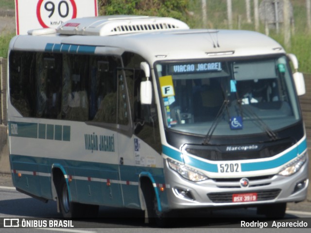 Viação Jacareí 5202 na cidade de Aparecida, São Paulo, Brasil, por Rodrigo  Aparecido. Número da foto: #10181931.