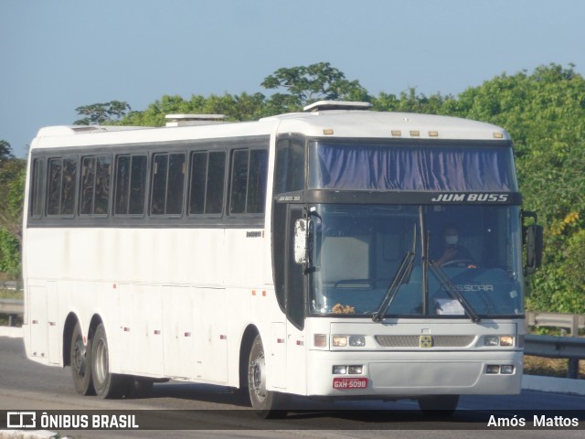 Ônibus Particulares 5098 na cidade de Fortaleza, Ceará, Brasil, por Amós  Mattos. Número da foto: #10185307.