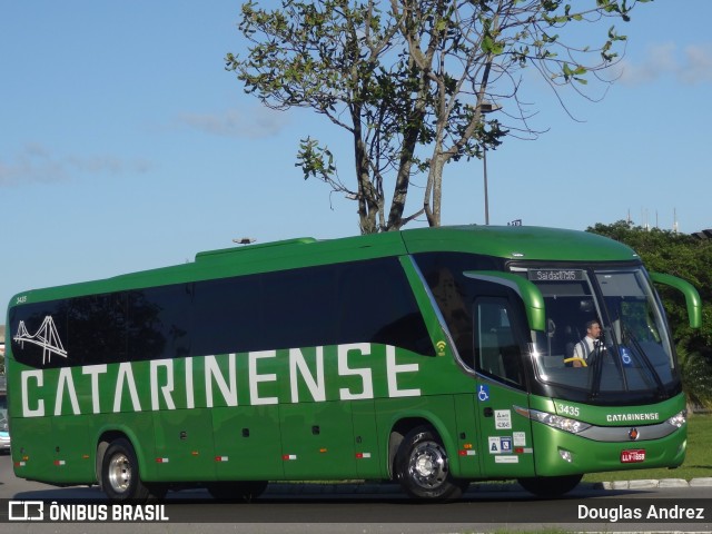 Auto Viação Catarinense 3435 na cidade de Florianópolis, Santa Catarina, Brasil, por Douglas Andrez. ID da foto: 10185868.