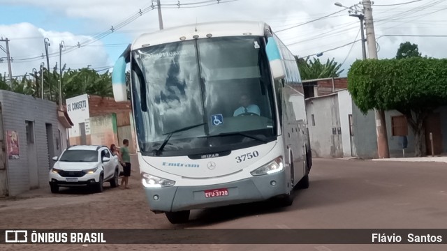 Emtram 3750 na cidade de Barra da Estiva, Bahia, Brasil, por Flávio  Santos. Número da foto: #10190257.