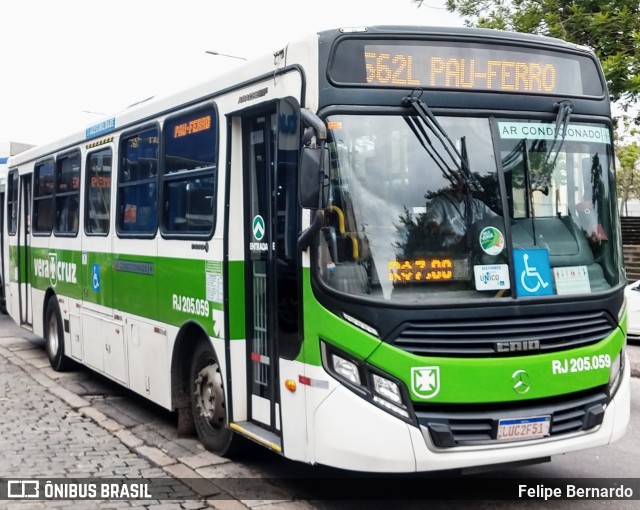 Viação Vera Cruz RJ 205.059 na cidade de Rio de Janeiro, Rio de Janeiro, Brasil, por Felipe Bernardo. Número da foto: #10189297.