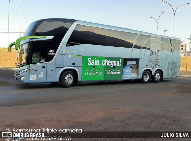 Viação Garcia 8404 na cidade de Foz do Iguaçu, Paraná, Brasil, por JULIO SILVA. Número da foto: #10190362.
