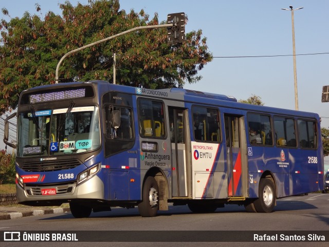 Viação Osasco 21.588 na cidade de Osasco, São Paulo, Brasil, por Rafael Santos Silva. ID da foto: 10190261.