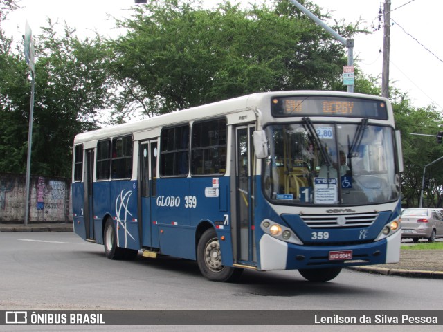 Transportadora Globo 359 na cidade de Recife, Pernambuco, Brasil, por Lenilson da Silva Pessoa. Número da foto: #10191643.