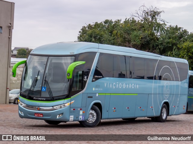 Viação Garcia 8255 na cidade de Curitiba, Paraná, Brasil, por Guilherme Neudorff. ID da foto: 10191728.