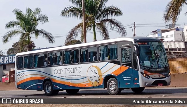 Centauro Turismo 2200 na cidade de Betim, Minas Gerais, Brasil, por Paulo Alexandre da Silva. Número da foto: #10193298.