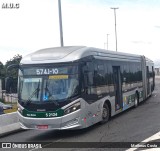 Via Sudeste Transportes S.A. 5 2124 na cidade de São Paulo, São Paulo, Brasil, por Matheus Costa. Número da foto: #:id.