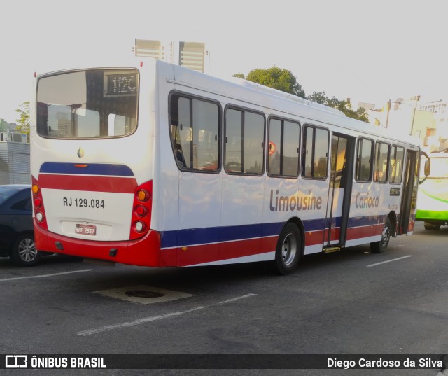 Empresa de Transportes Limousine Carioca RJ 129.084 na cidade de Rio de Janeiro, Rio de Janeiro, Brasil, por Diego Cardoso da Silva. Número da foto: #10194032.