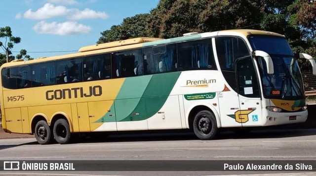 Empresa Gontijo de Transportes 14575 na cidade de Betim, Minas Gerais, Brasil, por Paulo Alexandre da Silva. ID da foto: 10143442.