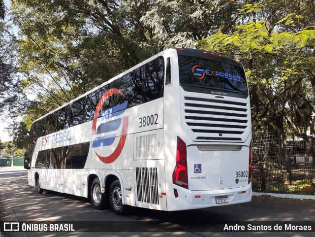 Expresso Transporte e Turismo Ltda. 38002 na cidade de São Paulo, São Paulo, Brasil, por Andre Santos de Moraes. ID da foto: 10143890.