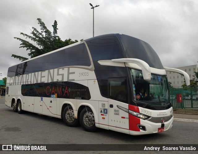 Auto Viação Catarinense 319305 na cidade de São Paulo, São Paulo, Brasil, por Andrey  Soares Vassão. Número da foto: #10143160.