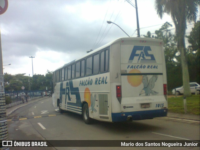 Falcão Real 1015 na cidade de Salvador, Bahia, Brasil, por Mario dos Santos Nogueira Junior. ID da foto: 10142169.