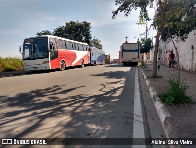 Ônibus Particulares 2347 na cidade de Araçariguama, São Paulo, Brasil, por Aldinei Silva Vieira . ID da foto: 10141320.