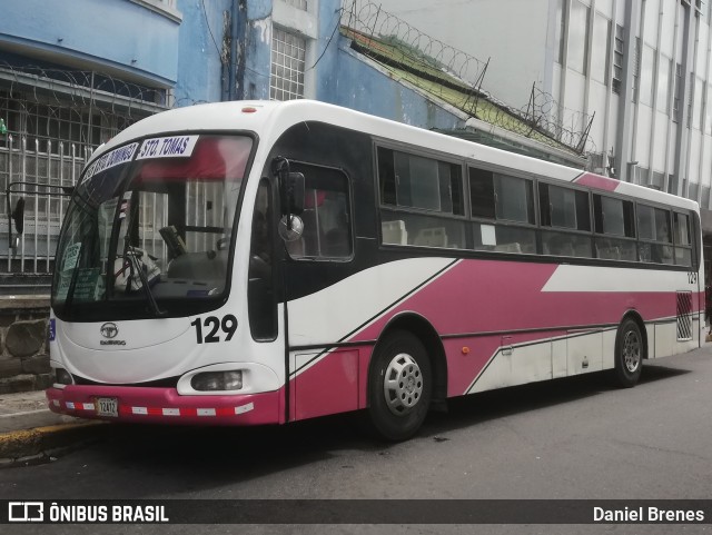 Coopana RL 129 na cidade de Merced, San José, San José, Costa Rica, por Daniel Brenes. Número da foto: #10197363.