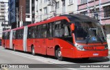 Expresso Azul LE700 na cidade de Curitiba, Paraná, Brasil, por Jonas de Almeida Cabral. Número da foto: #:id.