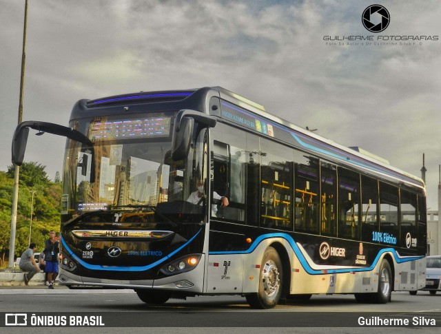 SPTrans - São Paulo Transporte HIGER AZURE A12 BR na cidade de São Paulo, São Paulo, Brasil, por Guilherme Silva. Número da foto: #10200361.
