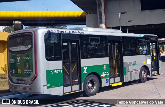 Move 5 5071 na cidade de São Paulo, São Paulo, Brasil, por Felipe Goncalves do Vale. Número da foto: #10204681.