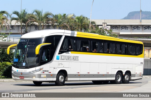 Empresa Cruz 22715 na cidade de Rio de Janeiro, Rio de Janeiro, Brasil, por Matheus Souza. Número da foto: #10204471.