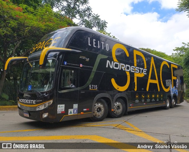 Expresso Nordeste 5715 na cidade de São Paulo, São Paulo, Brasil, por Andrey  Soares Vassão. Número da foto: #10205821.
