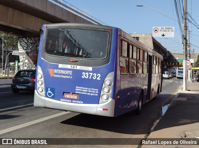 Guarulhos Transportes 33.732 na cidade de São Paulo, São Paulo, Brasil, por Rafael Lopes de Oliveira. Número da foto: #10205842.