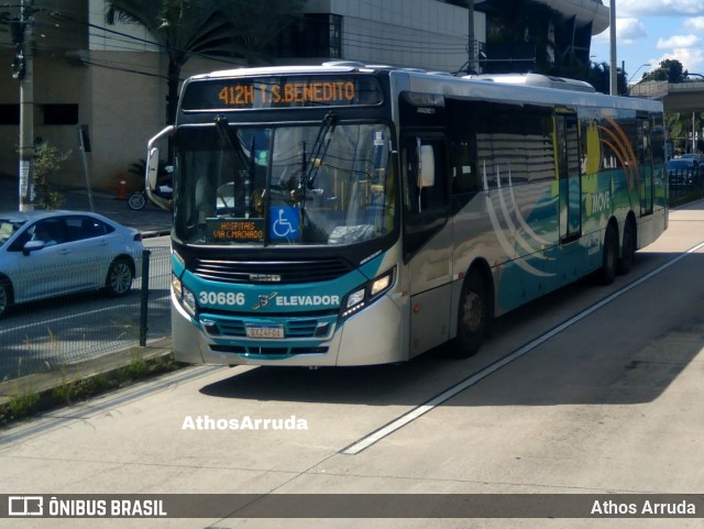 Expresso Luziense > Territorial Com. Part. e Empreendimentos 30686 na cidade de Belo Horizonte, Minas Gerais, Brasil, por Athos Arruda. Número da foto: #10208152.
