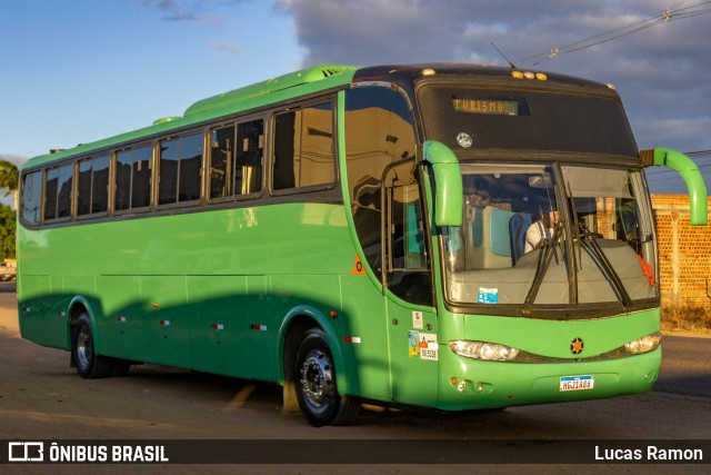 Ônibus Particulares 9703 na cidade de Serra Talhada, Pernambuco, Brasil, por Lucas Ramon. ID da foto: 10206720.