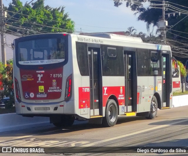 Transwolff Transportes e Turismo 7 8795 na cidade de São Paulo, São Paulo, Brasil, por Diego Cardoso da Silva. Número da foto: #10206641.