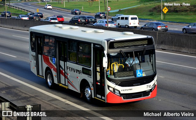 Viação Fervima 710 na cidade de Barueri, São Paulo, Brasil, por Michael  Alberto Vieira. Número da foto: #10206754.