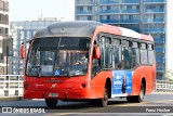 Redbus Urbano 0342 na cidade de Las Condes, Santiago, Metropolitana de Santiago, Chile, por Franz Hecher. Número da foto: #10207760.