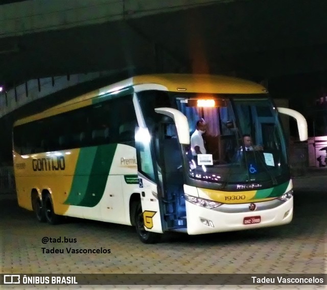 Empresa Gontijo de Transportes 19300 na cidade de Belo Horizonte, Minas Gerais, Brasil, por Tadeu Vasconcelos. ID da foto: 10211146.