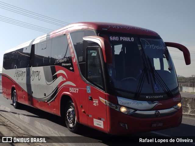 Empresa de Ônibus Pássaro Marron 5637 na cidade de Guarulhos, São Paulo, Brasil, por Rafael Lopes de Oliveira. Número da foto: #10211126.